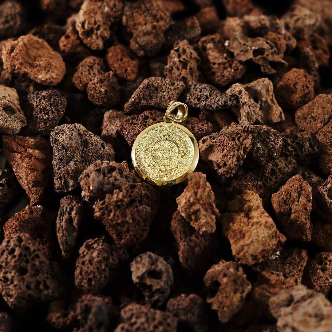 Dynasty Collect | Small Aztec Calendar | Solid Gold Jewelry